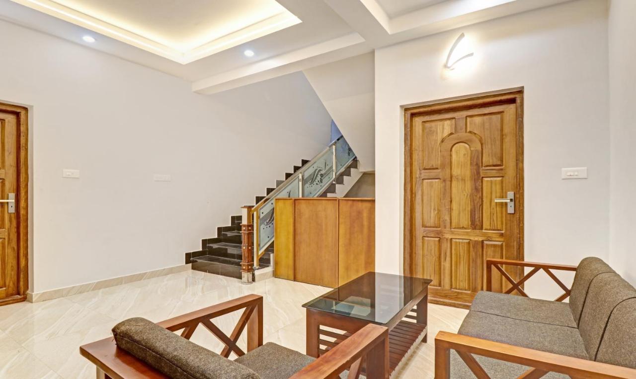 Itsy Hotels Palm Grove By D2V Kochi Εξωτερικό φωτογραφία