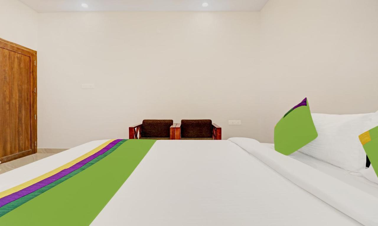 Itsy Hotels Palm Grove By D2V Kochi Εξωτερικό φωτογραφία