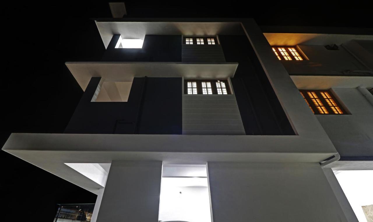 Itsy Hotels Palm Grove By D2V Kochi Εξωτερικό φωτογραφία