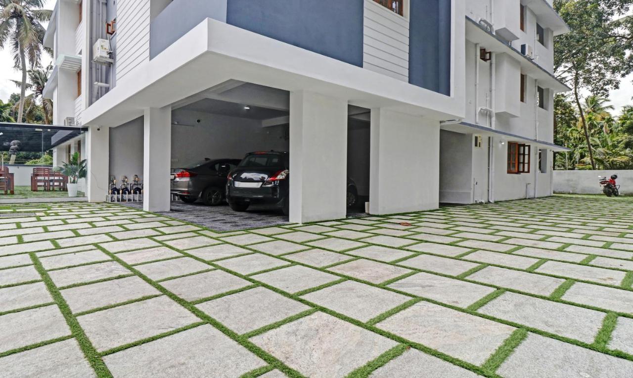 Itsy Hotels Palm Grove By D2V Kochi Εξωτερικό φωτογραφία